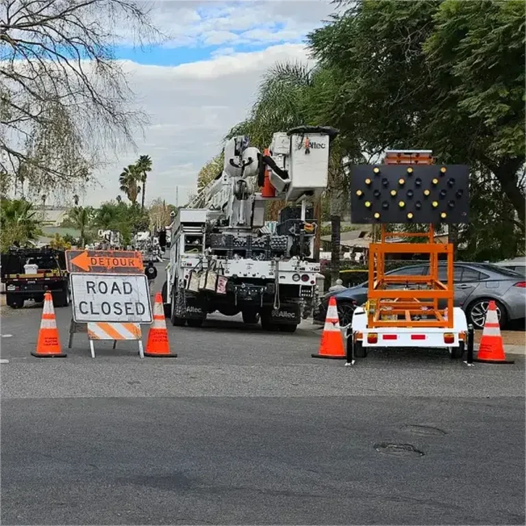 Traffic arrow sign Trailer